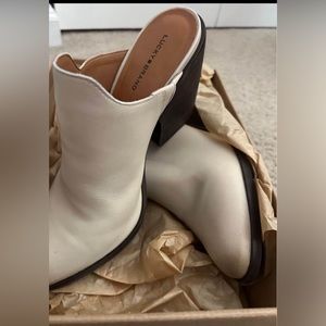 Lucky Brand Tan Mules. Size 9.5 M